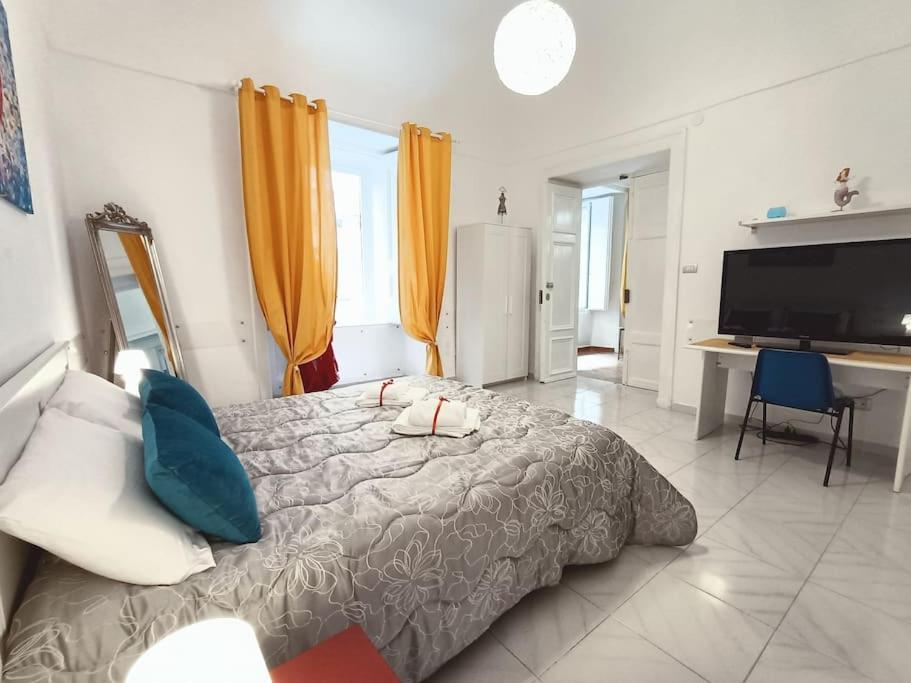 Fashion Cathedral Apartment, Centro Storico Napoli Exteriér fotografie